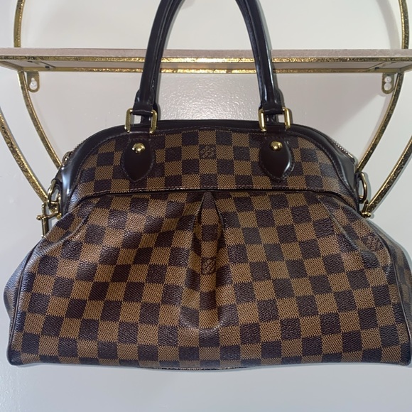 Louis Vuitton Trevi Damier PM - Picture 2 of 9
